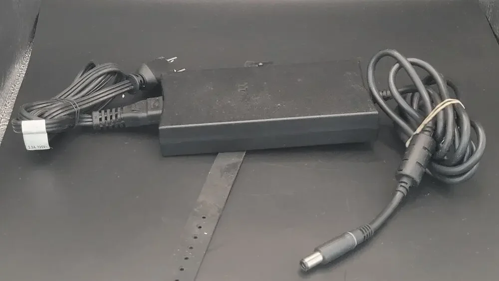 Dell 130W Laptop Charger DA130PE1-00 JU012 AC Adapter 19.5V 6.7A OEM